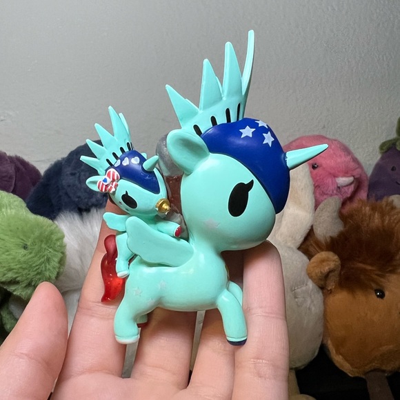 Tokidoki Liberty & Freedom Bambino Series 2 Vinyl Figure - Picture 1 of 6